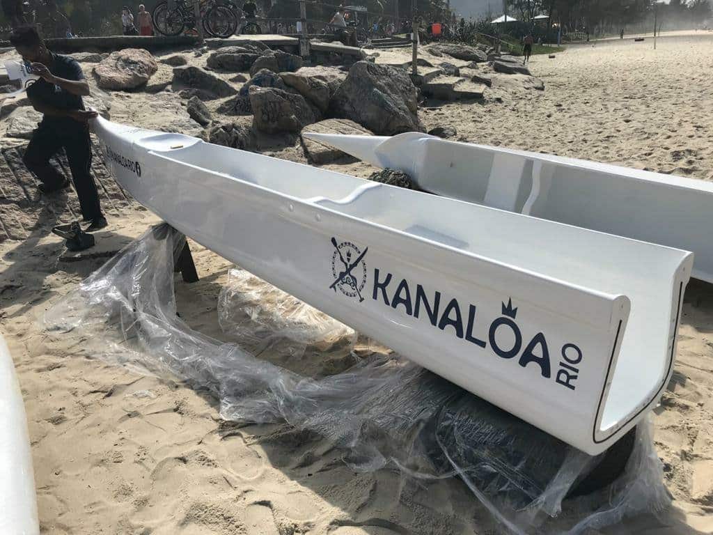 a nova canoa havaiana