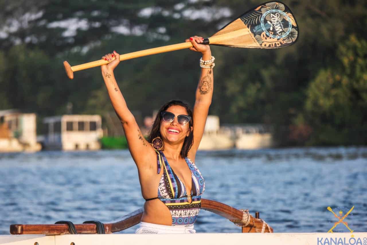 passeio de canoa havaiana na lagoa de marapendi