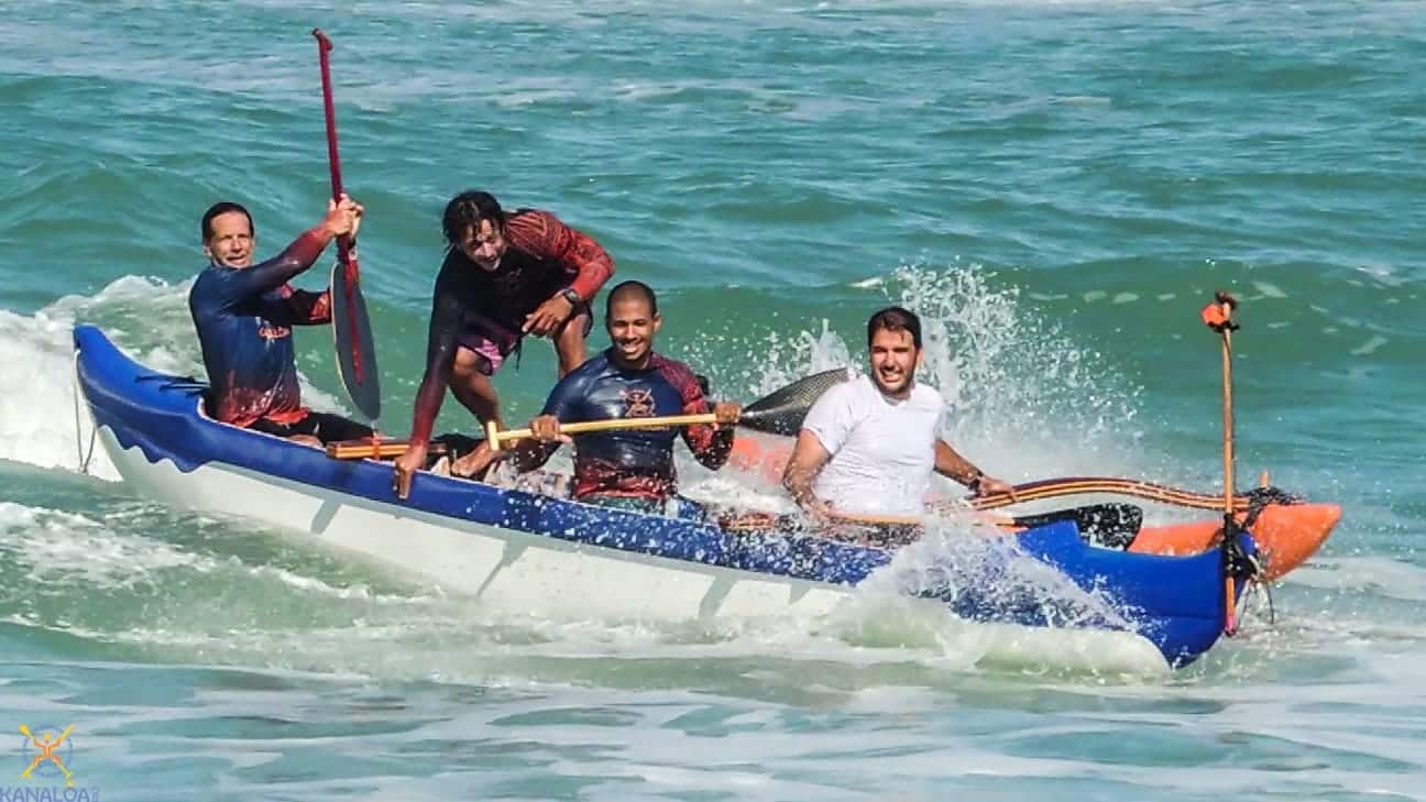 Onde surfar de canoa havaiana no Rio de Janeiro