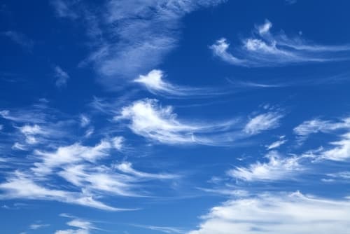 cirrus nuvem
